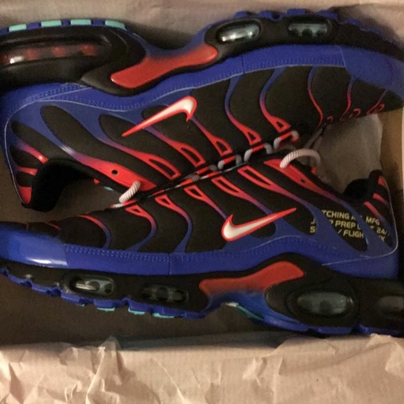 Shoes - Picture 3 of 3